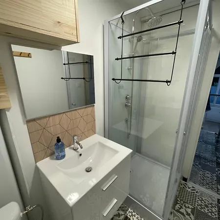 Twenty One, Hyper Centre, Confort, Calme, Wifi,fibre, Draps Et Serviettes Inclus-proche Penly * Dieppe